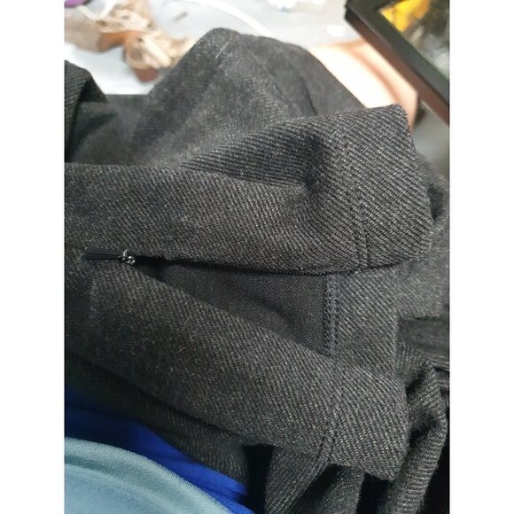 Vince Charcoal‎ Grey Stretch Skinny Pants with Zipper Ankles Size 2 - Picture 10 of 10